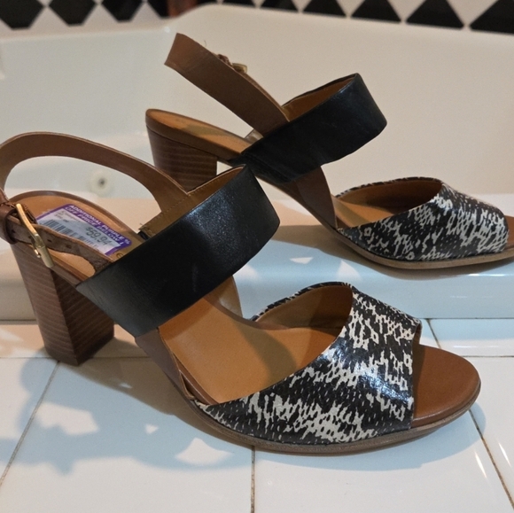 NATURALIZER Dahnny Dress Block High Heel Sandals Black White Leather Womens 9.5W - Picture 2 of 7